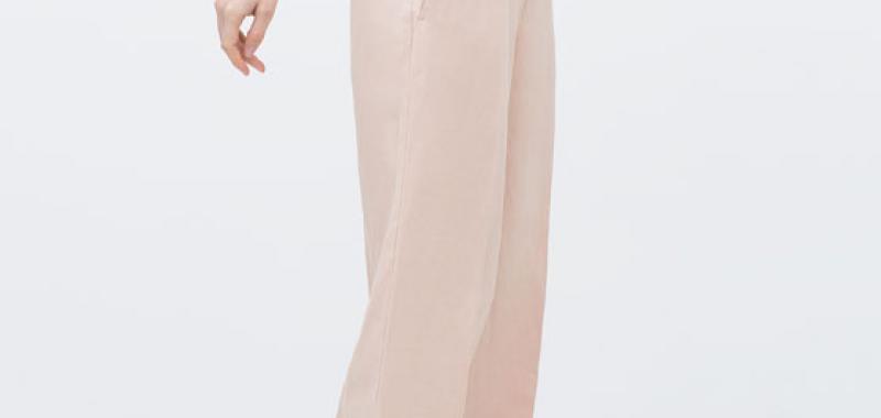 Pantalon fluido, de Zara